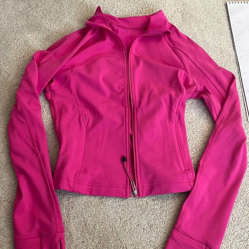 Lululemon sonic pink cropped define jacket